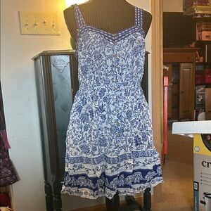 Knox Rose Blue and White Floral Patterned Mini Dress